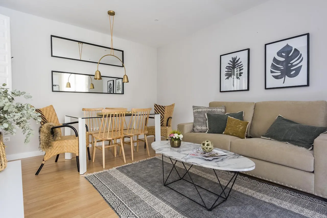 Genteel Home Trinidad Grund Malaga Apartment