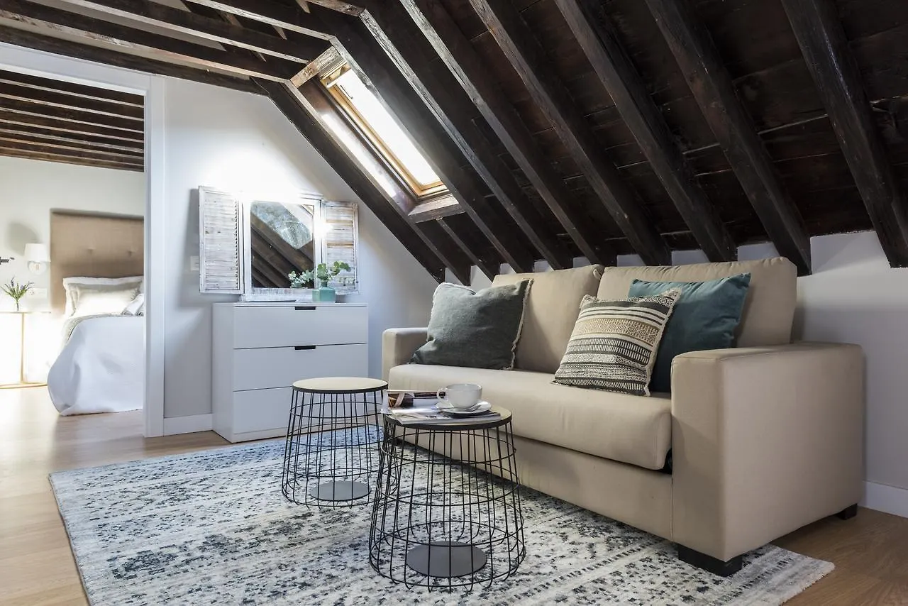 Genteel Home Trinidad Grund Malaga Apartment