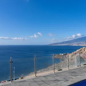 https://villa-costa.adeje-hotels.com